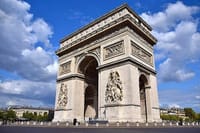 Two Hours Quick Private Tour of Paris with Hotel pickup  3