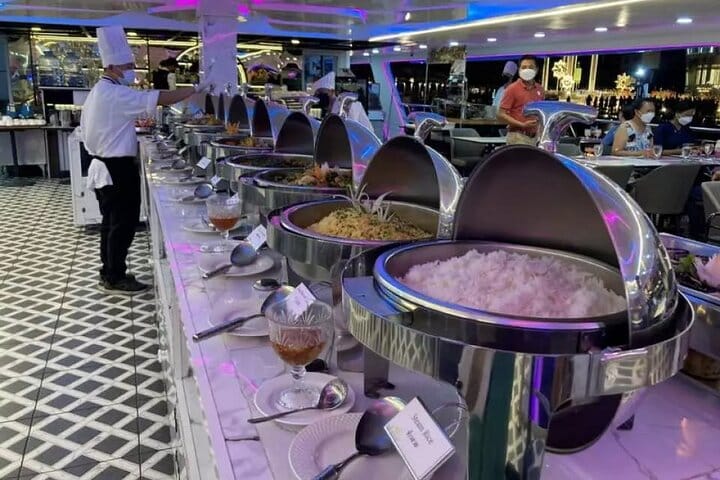 Smile Dinner Cruise Experience: Dining & Live Entertainment 10
