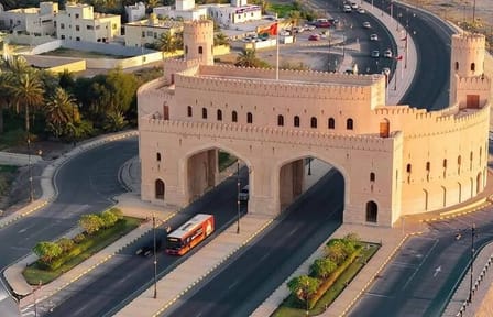 Explore Nizwa Market, Fort, Misfat Al Abriyeen & Jabal Shams