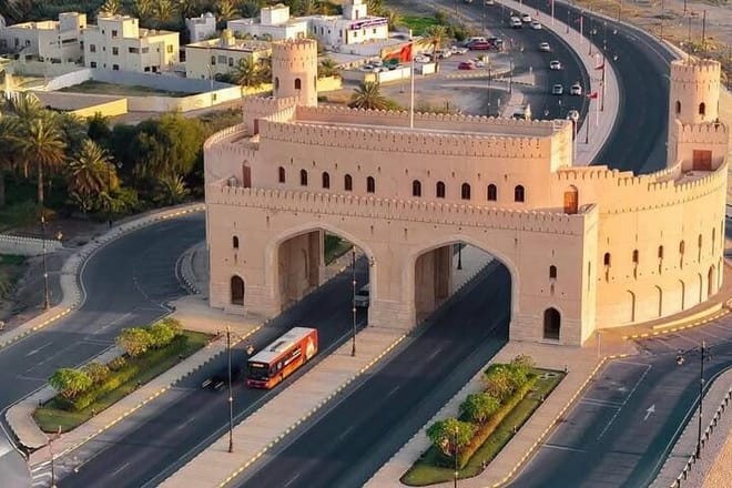 Nizwa Market, Nizwa Fort, Misfat Al Abriyeen, Jabal Shams  2