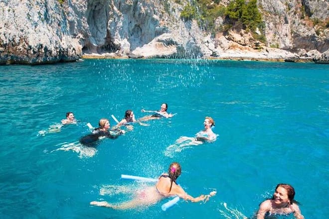 Capri boat tour with Blue Grotto: Fun & Swim (half day 4hours) 4