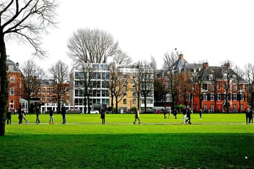 Amsterdam Holiday Walking Tour of Iconic Landmarks