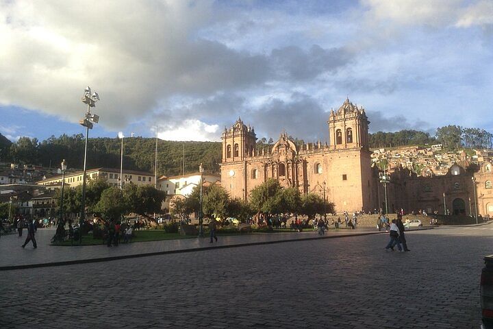 Cusco City & Machu Picchu Adventure: Explore Ancient Wonders