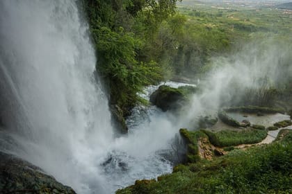 Private Day Trip from Thessaloniki to Vergina, Naousa, and Edessa