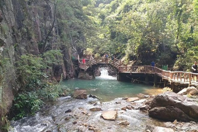 Private Day Tour to Baishui Village Mount from Guangzhou  5