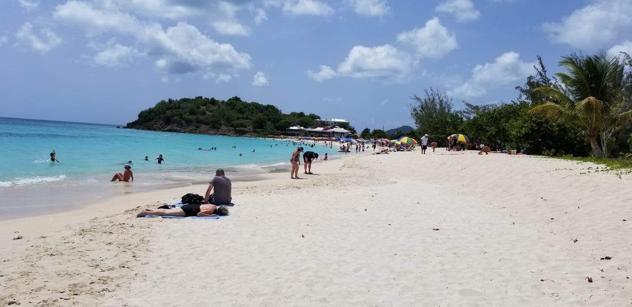 All In one Beach day includes lunch swimming snorkeling or kayaking, jewellery making or painting on canvas 7
