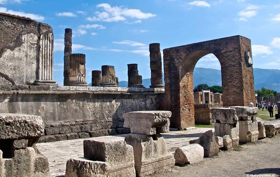 Day tour Naples Vesuvio Pompei