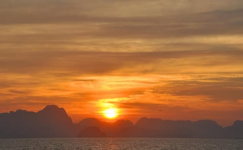 John Gray’s Adventure Hong by Starlight in Phang Nga Bay