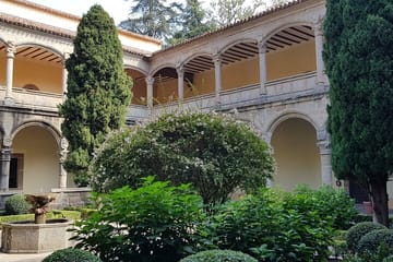Walking Tour of Plasencia's Cathedral and Historic Sites