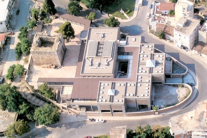Thebes & Chalkida Island Private Tour from Athens 8