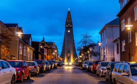 5-Day Self-Drive Tour of South Iceland Highlights