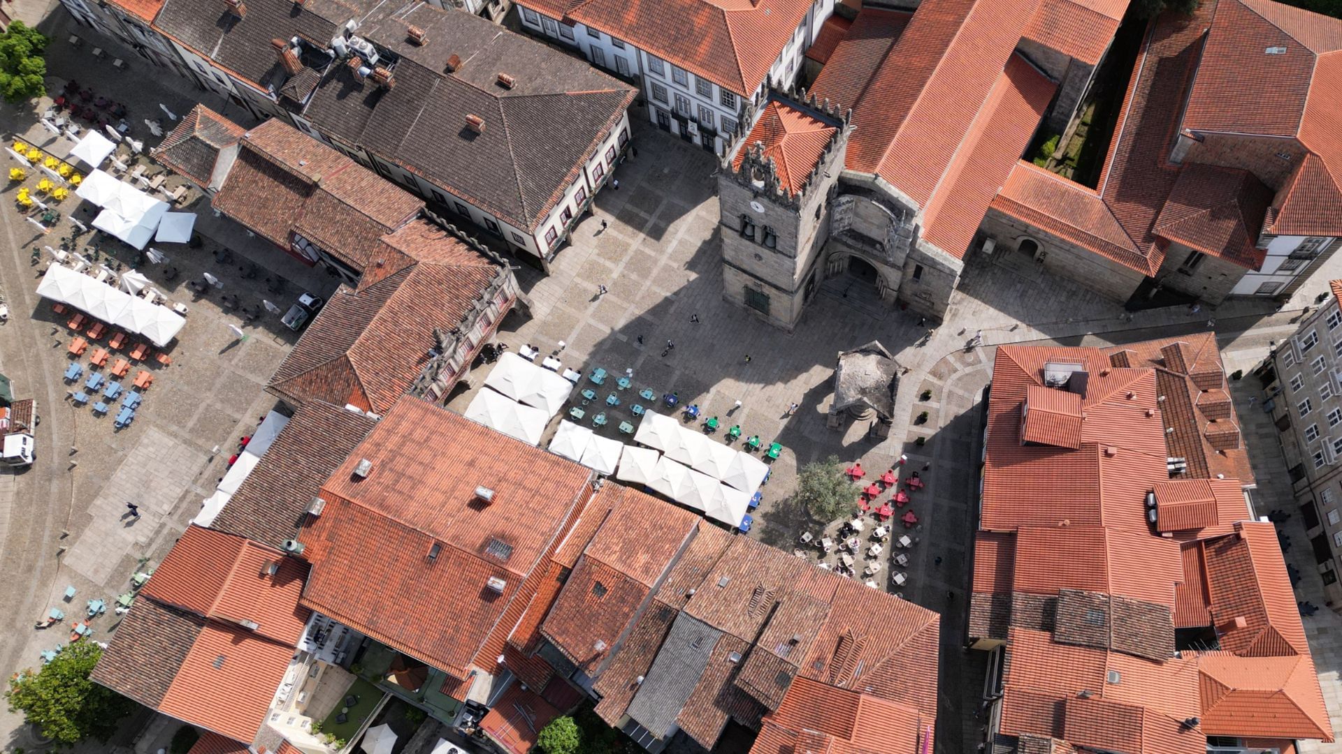 Aerial drone picture of Largo da Oliveira, UNESCO site of historic Guimarães, part of Cooltour Oporto's Braga & Guimaraes Tour