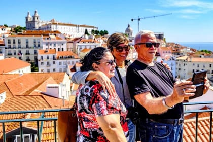 Walking Tour of Rossio, Chiado, and Alfama in Lisbon