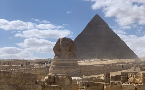 Private Giza Pyramids and Sphinx Tour with Camel Ride