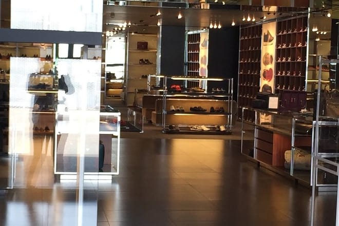 PRIVATE Full-Day Shopping Tour: The Mall GUCCI and Spaces PRADA outlet 8