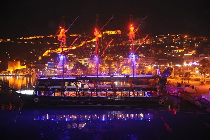 Sunset Alanya City Tour with Cable Car, Dinner and Boat Tour