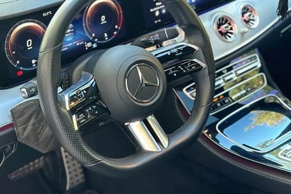 Athens Guided Tour with Electric Limousine