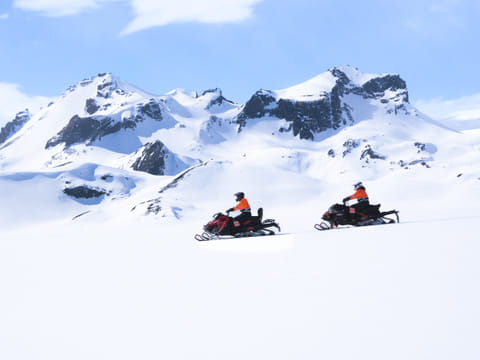 Glacier Snowmobiling, Golden Circle & Northern Lights, photo 4