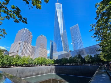 Guided Tour of the Statue of Liberty, Ellis Island, and 9/11 Memorial