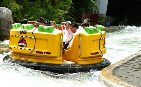 Universal Studios Singapore Admission Ticket with Skip the Line