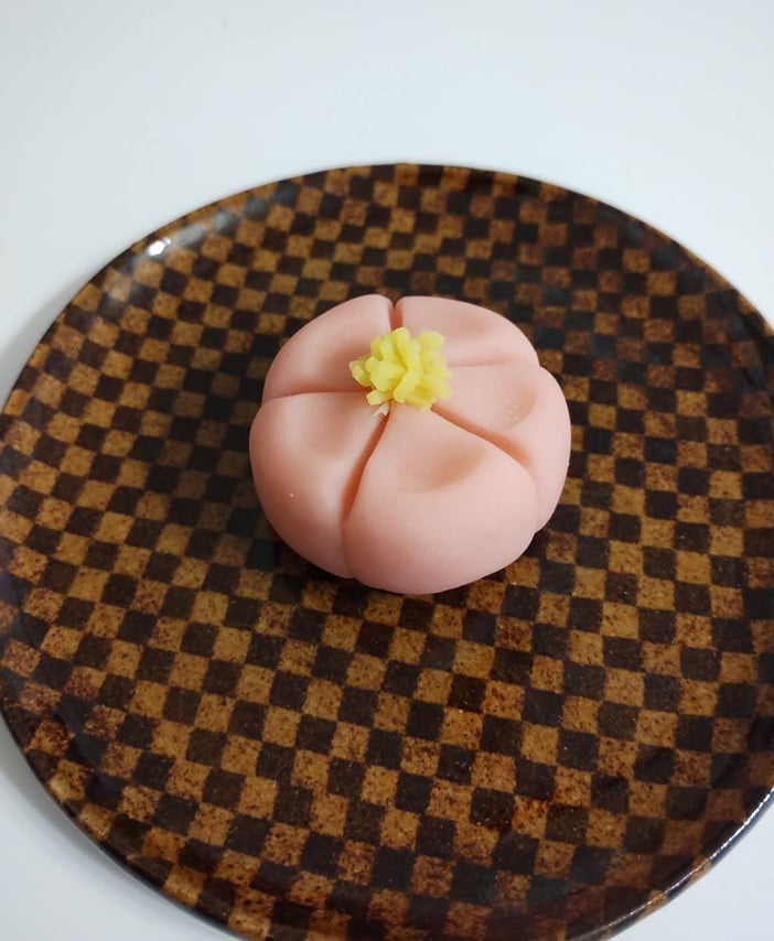 Wagashi Making & Tea Tasting in Tokyo – Traditional Japanese Sweets Experience in Yanaka 6