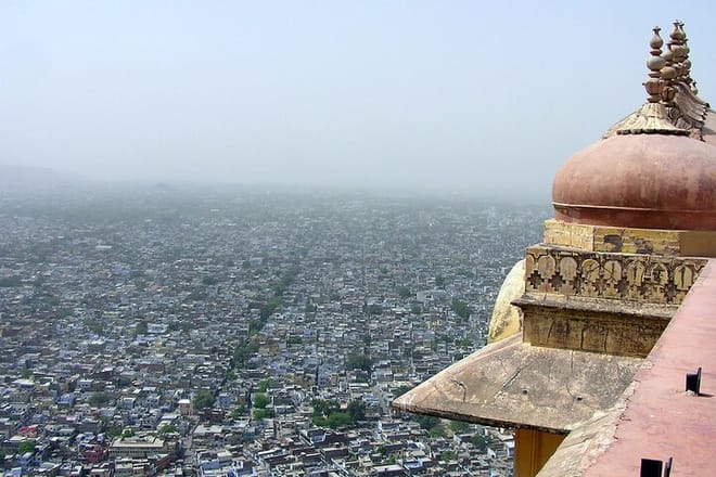 A pink city view from Amer Fort