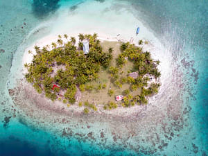 2 Nights Beach -  Island Pelicano 