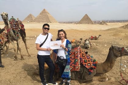 Sunset or Sunrise Tour: Pyramids of Giza by Horse or Camel