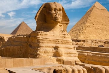 Cairo Tour: Giza Pyramids, Sphinx, and Old Museum Visit