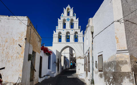 Semi-Private Panoramic Tour of Fira, Santorini
