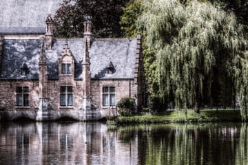 Day Trip from Paris to Explore Bruges' Canals and History