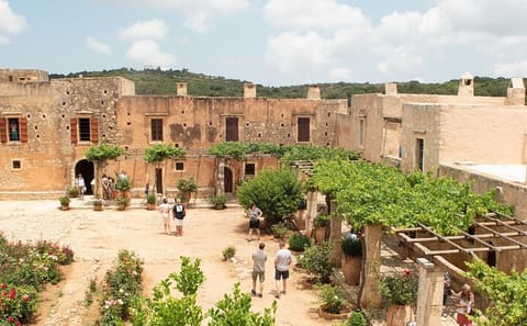Cultural History Tour of Arkadi and Margarites, Crete