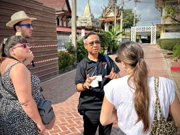 Bangkok Private Guide In and Around with Transfer