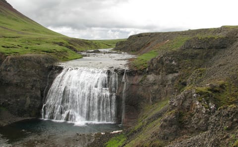 Private Custom Tour of Hvalfjordur from Reykjavík