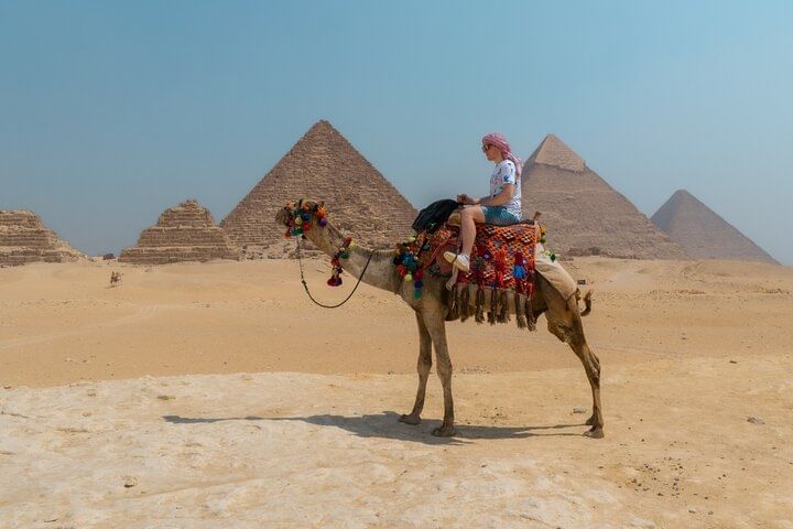 Hire Photographer, Professional Photo Shoot - Pyramids of Giza