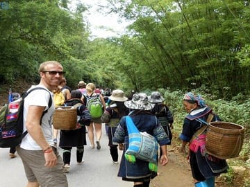 6 Hours Private Trekking Tour in Sapa:Best View & Ethnic Villages