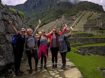 2-Day Private Trek Camping in Rainbow Mountain Llamachimpana