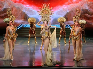 Pattaya: Colosseum Show – Tourist Entry Ticket