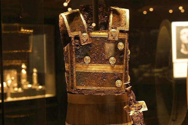 Alexander The Great Tour photo 3