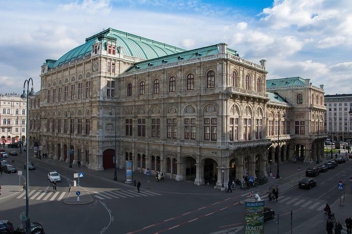 Private Vienna Historical Landmarks Tour 5
