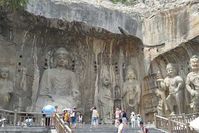 Private Day Tour in Luoyang: Longmen Caves, Baima Temple, Ancient Art Museum photo 4