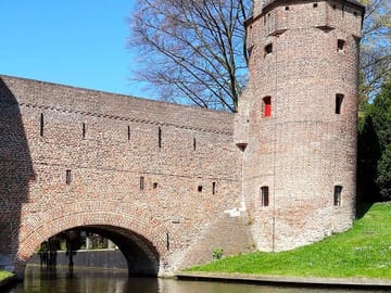 Amersfoort Highlights: Old Town, City Gates & Historic Treasures