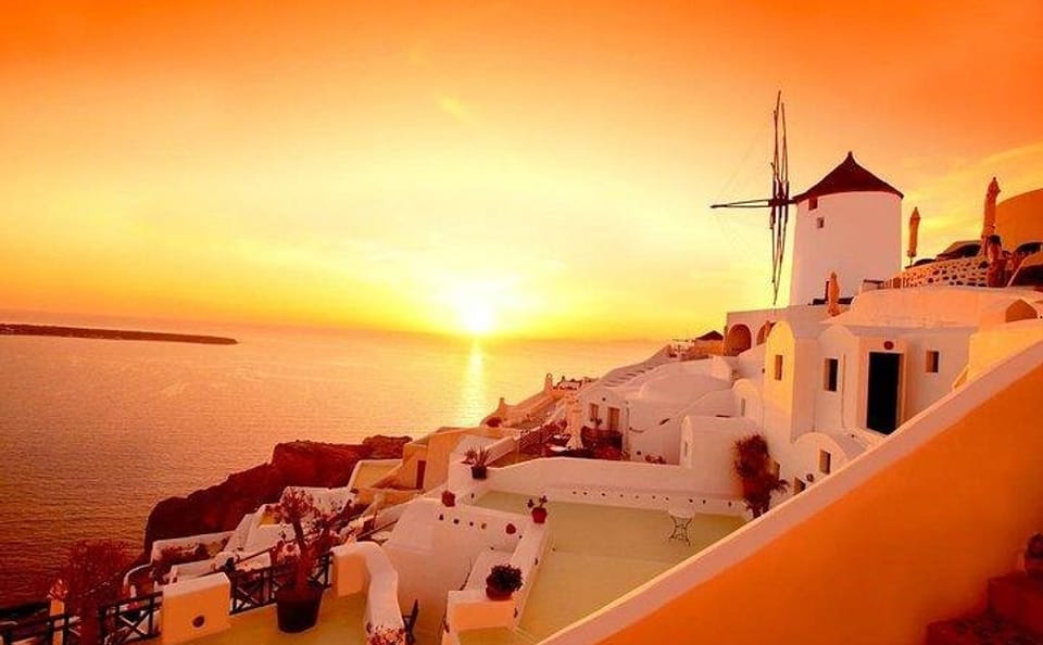 Flexible Santorini Day Trip to Akrotiri and Moni Profitou Iliou