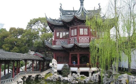 Private Half-Day Walking Tour of Historic Old Shanghai