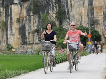 Ninh Binh cycling trip