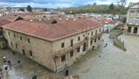 Private Santiago de Compostela Tour from Porto with Pilgrim Mass 10