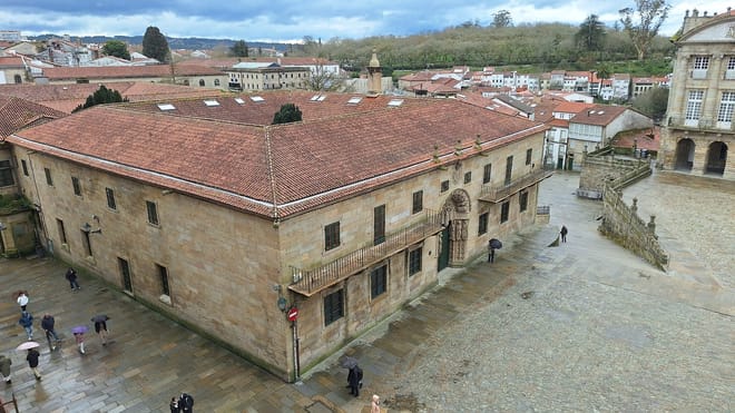 Private Santiago de Compostela Tour from Porto with Pilgrim Mass 10