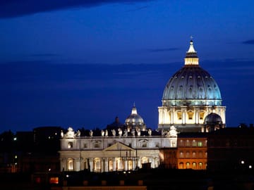 Private Walking Tour of St. Peter's Basilica and Papal Tombs