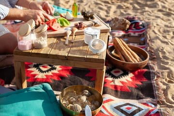 Private Meze Picnic Experience in Mykonos, Greece