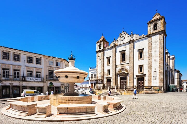 Private Faro to Lisbon & Évora Highlights Tour 9